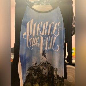 Vintage Hot Topic Pierce the Veil long sleeve shirt